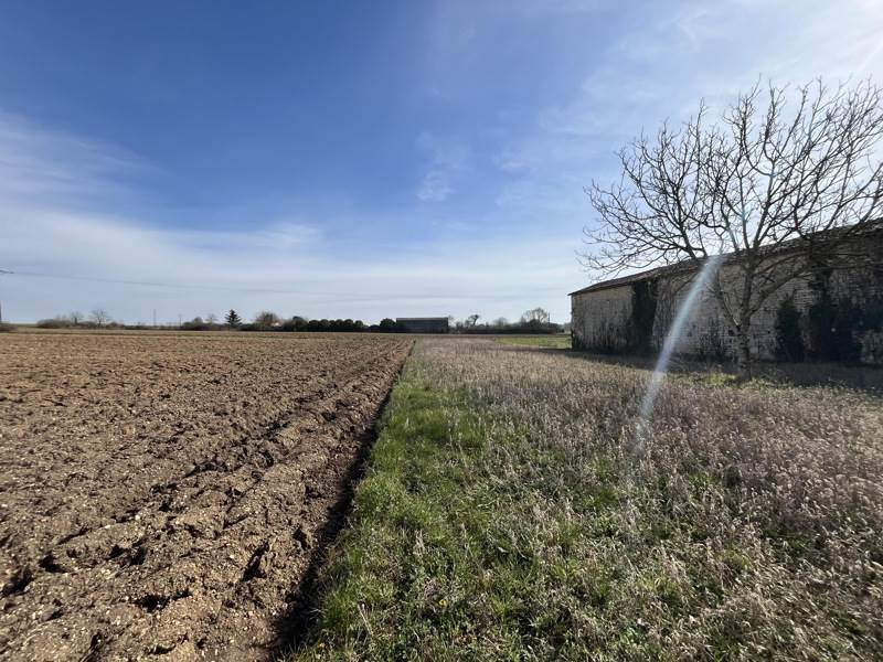 Vente Maison ORADOUR - 5 pièces -182 m² - (16140)
