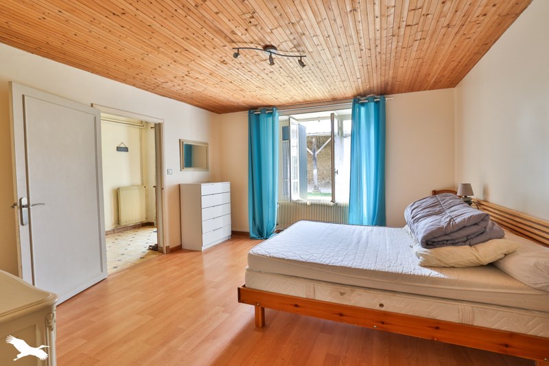 Vente Maison GENAC BIGNAC - 4 pièces -168 m² - (16170)
