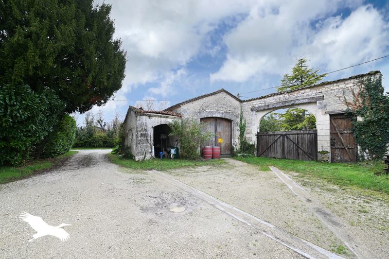 Vente Maison MARSAC - 7 pièces -155 m² - (16570)