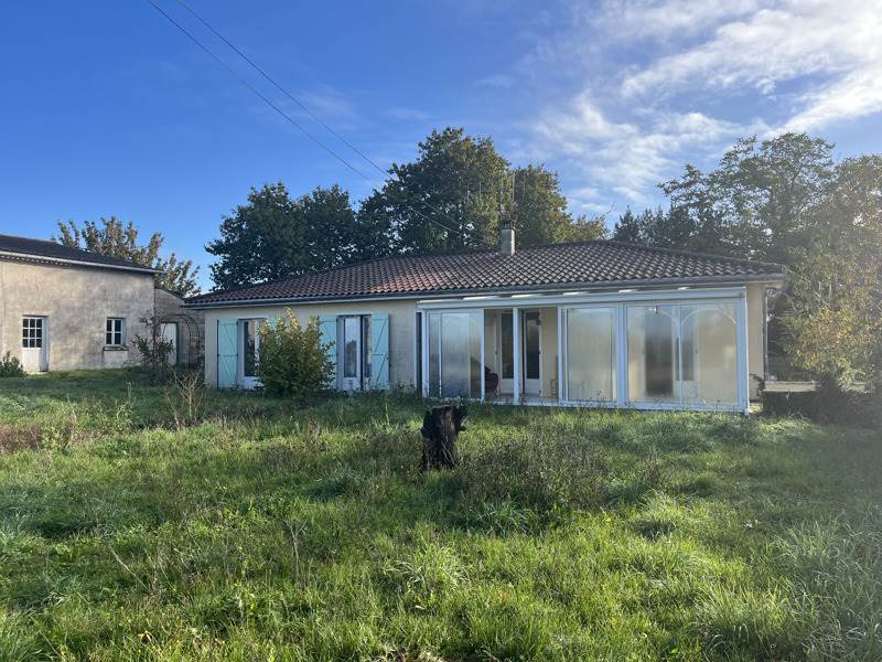 Vente Maison ROUILLAC - 7 pièces -123 m² - (16170)