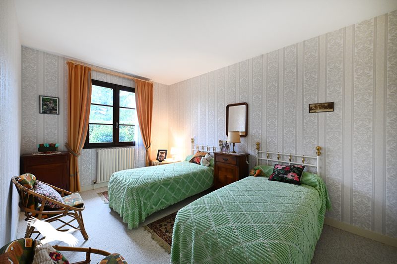 Vente Maison VARS - 9 pièces -192 m² - (16330)