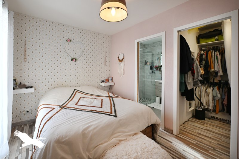 Vente Maison GENAC BIGNAC - 6 pièces -140 m² - (16170)