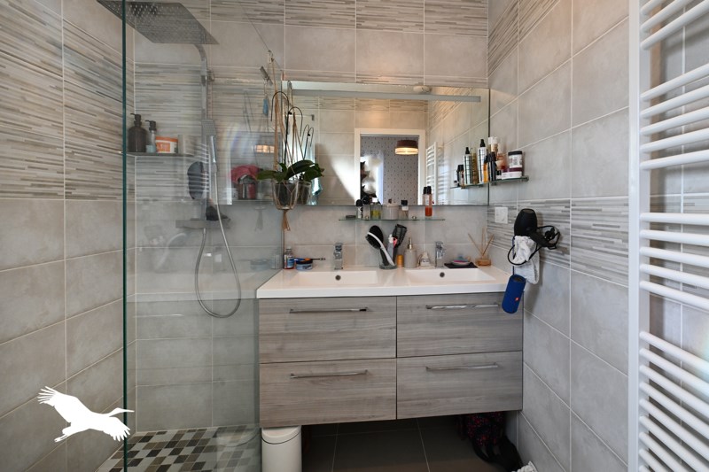 Vente Maison GENAC BIGNAC - 6 pièces -140 m² - (16170)
