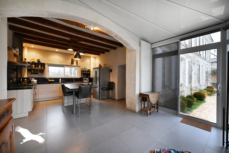 Vente Maison ROUILLAC - 11 pièces -315 m² - (16170)
