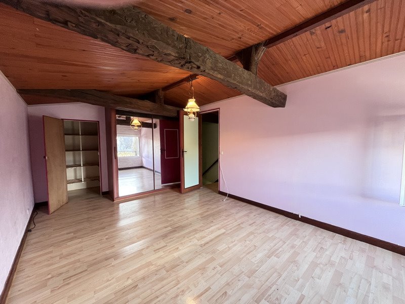 Vente Maison MARCILLAC LANVILLE - 6 pièces -185 m² - (16140)