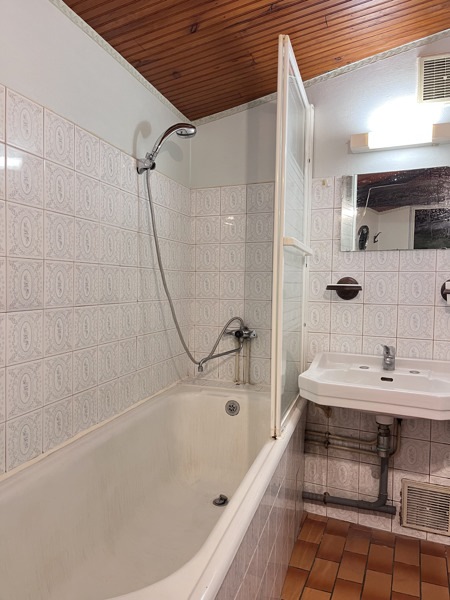 Vente Maison MARCILLAC LANVILLE - 6 pièces -185 m² - (16140)