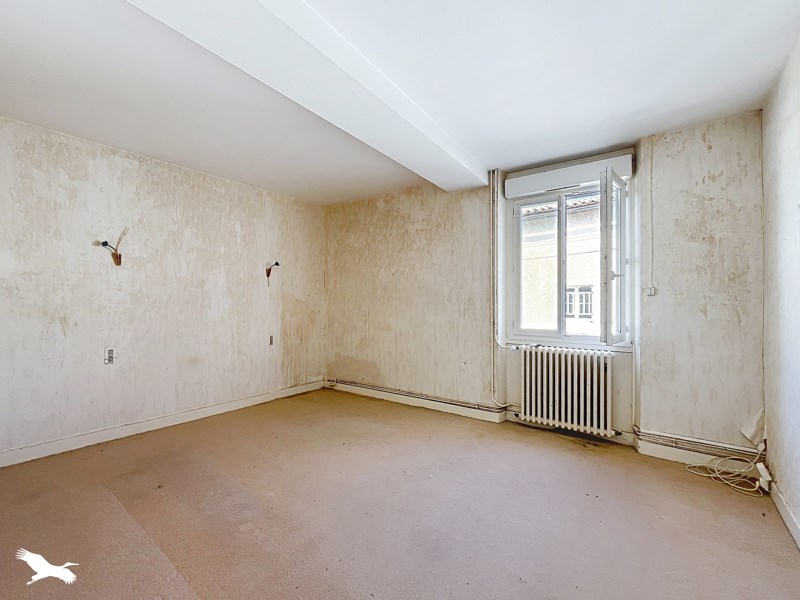 Vente Maison Aigre - 5 pièces -103 m² - (16140)