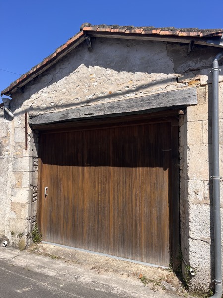 Vente Maison AIGRE - 5 pièces -103 m² - (16140)