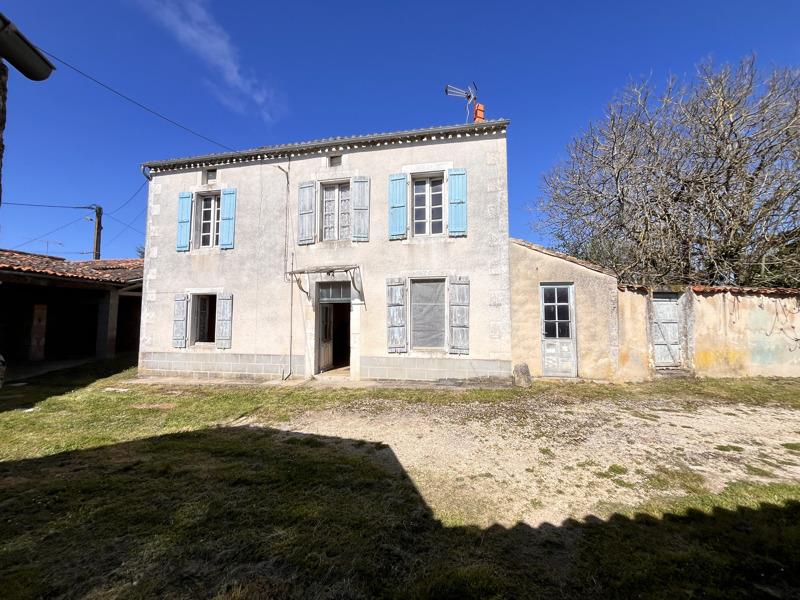 Vente Maison ST GENIS D HIERSAC - 4 pièces -80 m² - (16570)