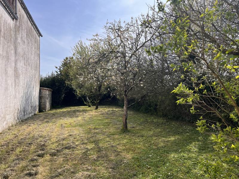 Vente Maison MARCILLAC LANVILLE - 5 pièces -111 m² - (16140)