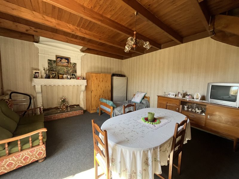 Vente Maison MARCILLAC LANVILLE - 5 pièces -111 m² - (16140)