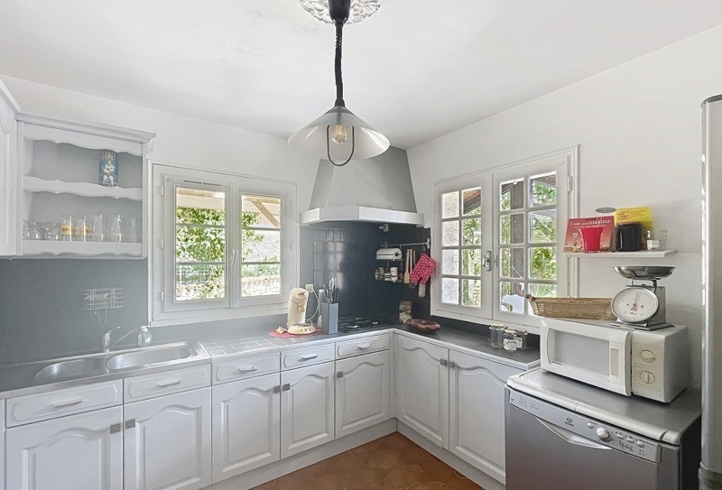 Vente Maison Genac-Bignac - 4 pièces -124 m² - (16170)