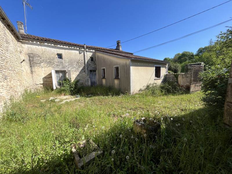 Vente Maison ROUILLAC - 4 pièces -90 m² - (16170)
