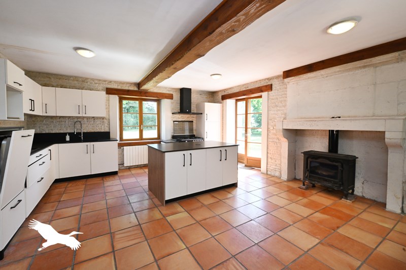 Vente Maison VERDILLE - 11 pièces -390 m² - (16140)