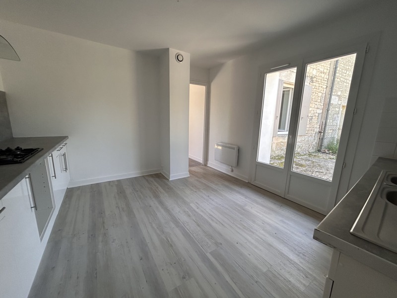 Vente Maison MARCILLAC LANVILLE - 4 pièces -103 m² - (16140)