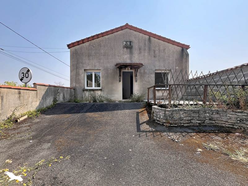 Vente Maison ASNIERES SUR NOUERE - 4 pièces -73,3 m² - (16290)
