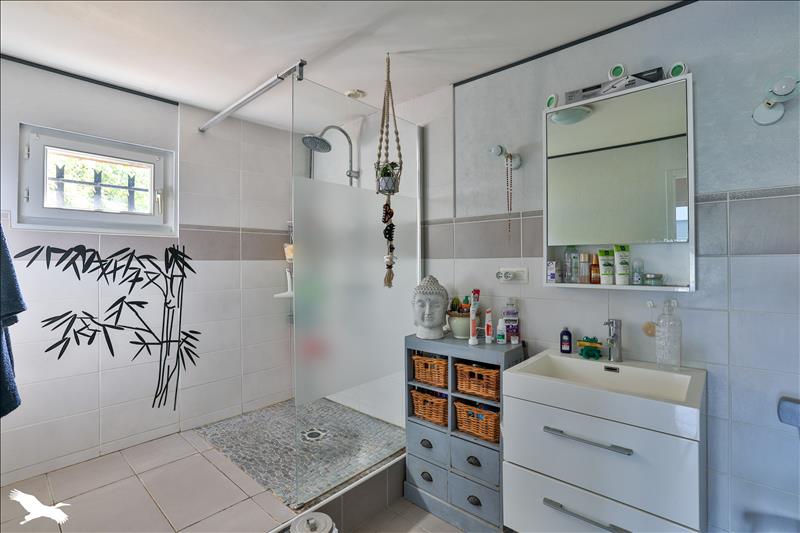 Vente Maison MONTLIEU LA GARDE - 4 pièces -125 m² - (17210)