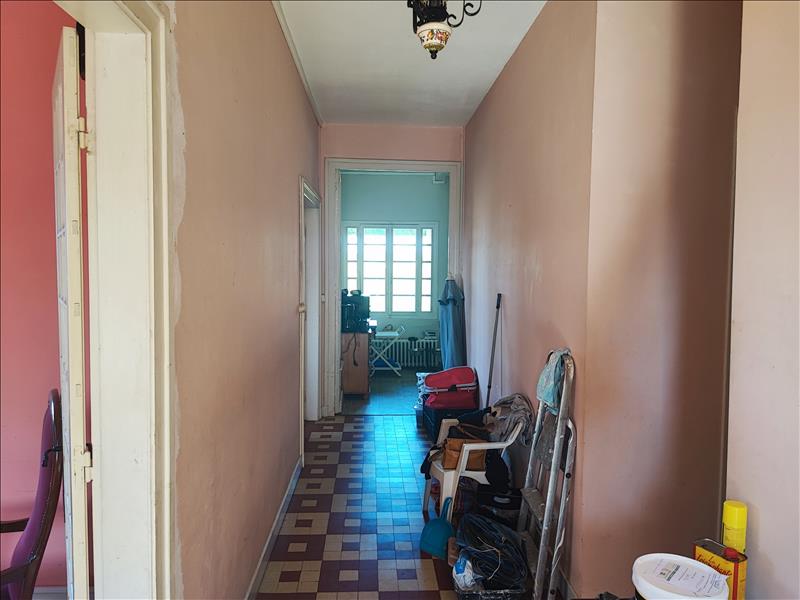 Vente Maison MONTGUYON - 4 pièces -103 m² - (17270)
