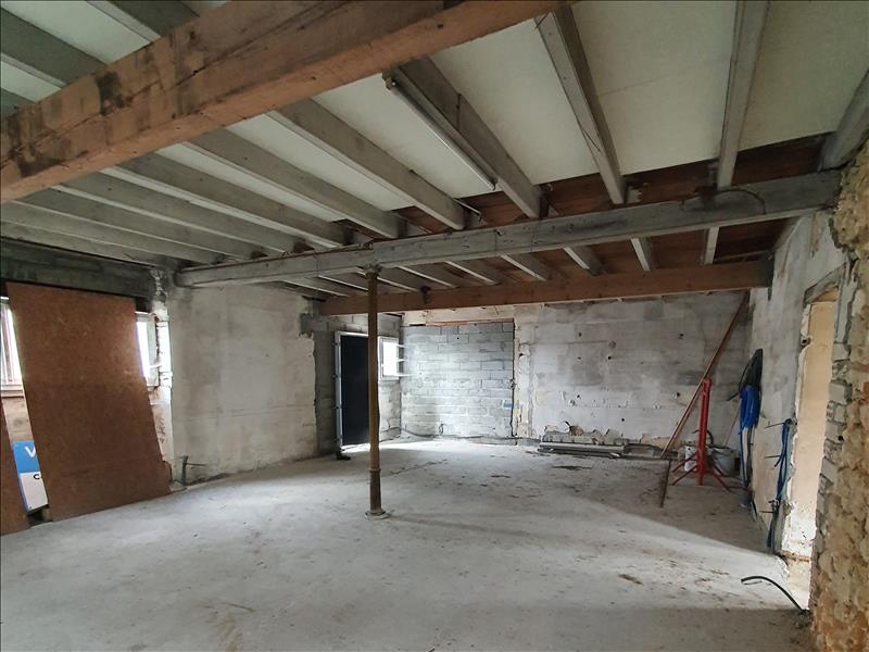 Vente Maison MONTLIEU LA GARDE - 2 pièces -120 m² - (17210)