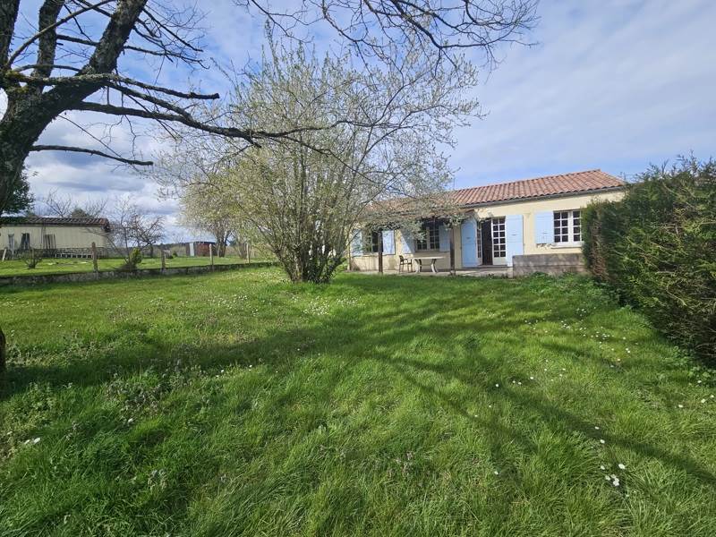 Vente Maison CERCOUX - 4 pièces -88 m² - (17270)
