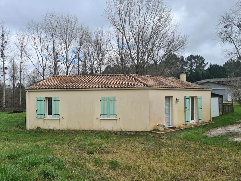 Vente Maison MONTGUYON - 4 pièces -82 m² - (17270)