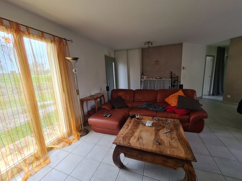 Vente Maison MONTGUYON - 4 pièces -82 m² - (17270)