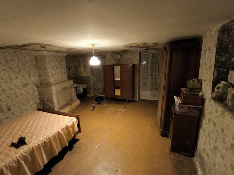 Vente Maison MONTGUYON - 4 pièces -96 m² - (17270)
