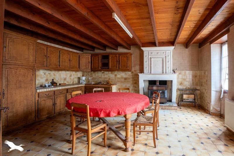 Vente Maison NEUVICQ - 4 pièces -133 m² - (17270)
