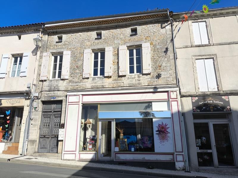 Vente Immeuble MONTGUYON - -  256 m² - (17270)