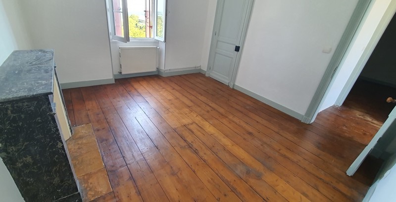 Vente Maison MONTLIEU LA GARDE - 4 pièces -101 m² - (17210)
