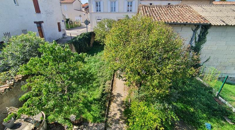 Vente Maison MONTLIEU LA GARDE - 4 pièces -101 m² - (17210)