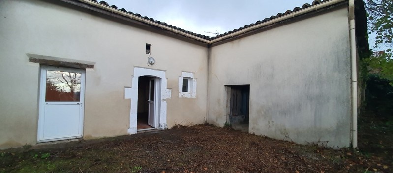 Vente Maison CHEVANCEAUX - 5 pièces -89 m² - (17210)