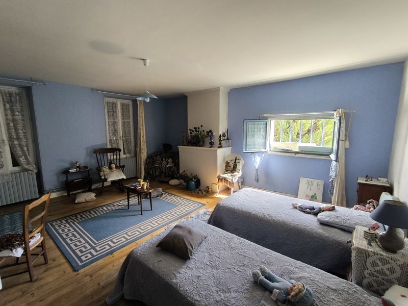 Vente Maison MONTLIEU LA GARDE - 4 pièces -148 m² - (17210)