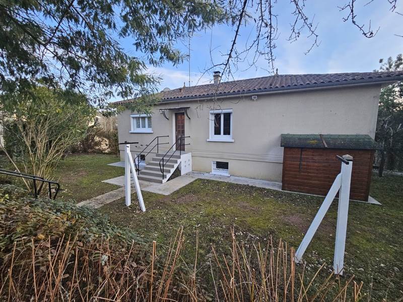 Vente Maison MONTGUYON - 5 pièces -149 m² - (17270)
