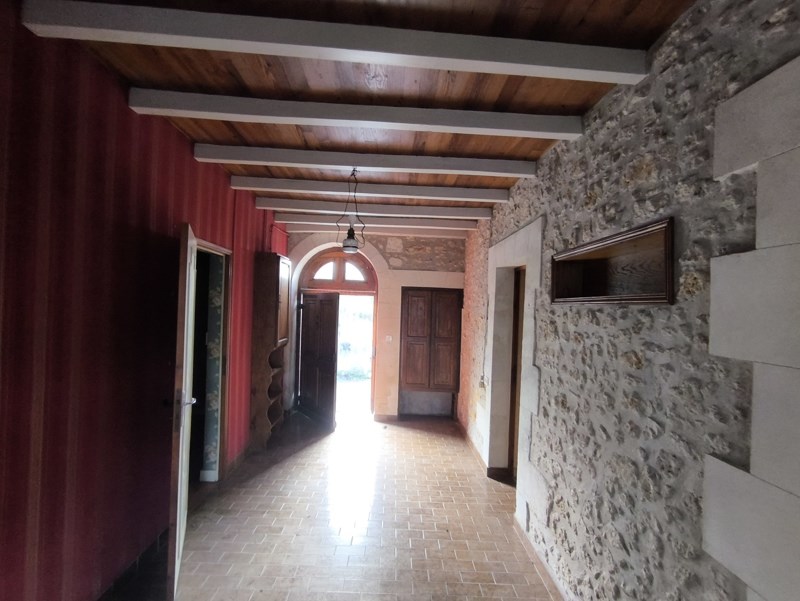 Vente Maison MONTLIEU LA GARDE - 5 pièces -147 m² - (17210)