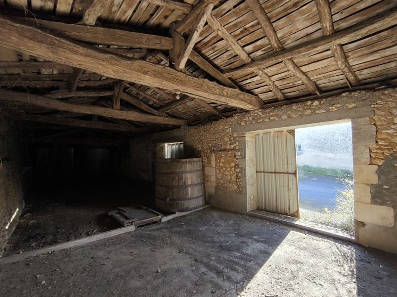 Vente Maison MONTLIEU LA GARDE - 5 pièces -147 m² - (17210)