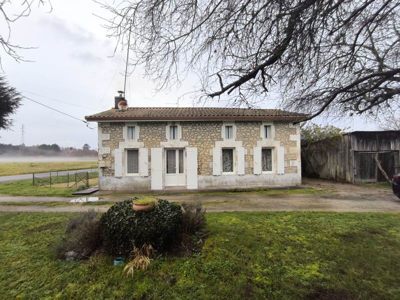 Vente Maison CLERAC - 4 pièces -77 m² - (17270)