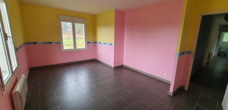 Vente Maison ST PIERRE DU PALAIS - 6 pièces -143 m² - (17270)
