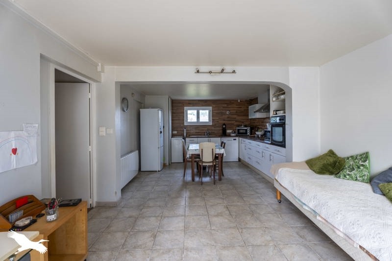 Vente Maison MONTGUYON - 6 pièces -143 m² - (17270)