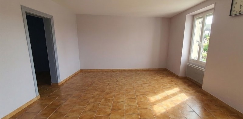 Vente Maison MONTLIEU LA GARDE - 9 pièces -175 m² - (17210)
