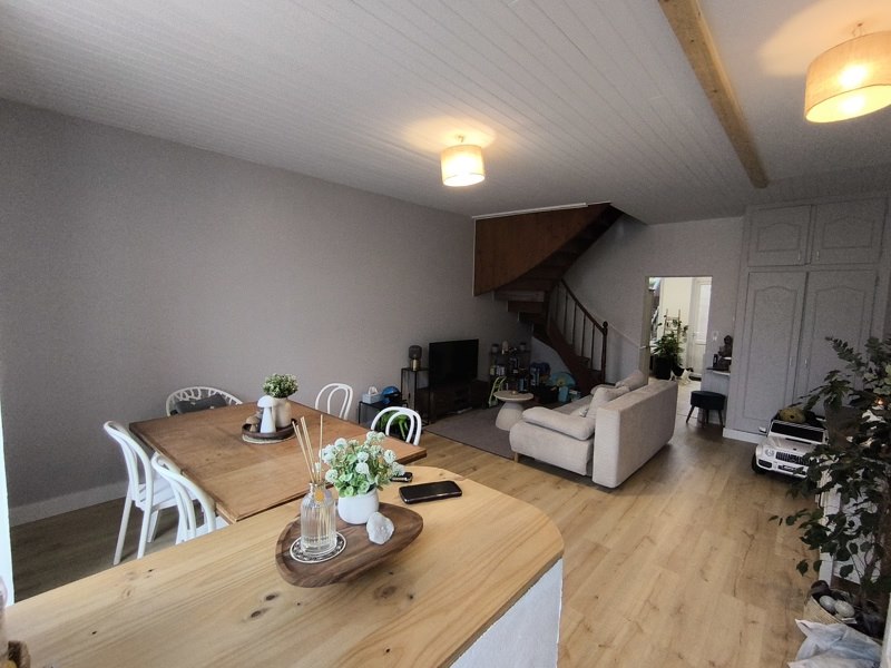 Vente Maison MONTLIEU LA GARDE - 3 pièces -80 m² - (17210)