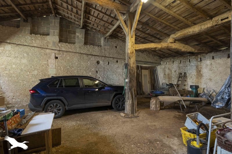 Vente Maison LE FOUILLOUX - 4 pièces -141 m² - (17270)