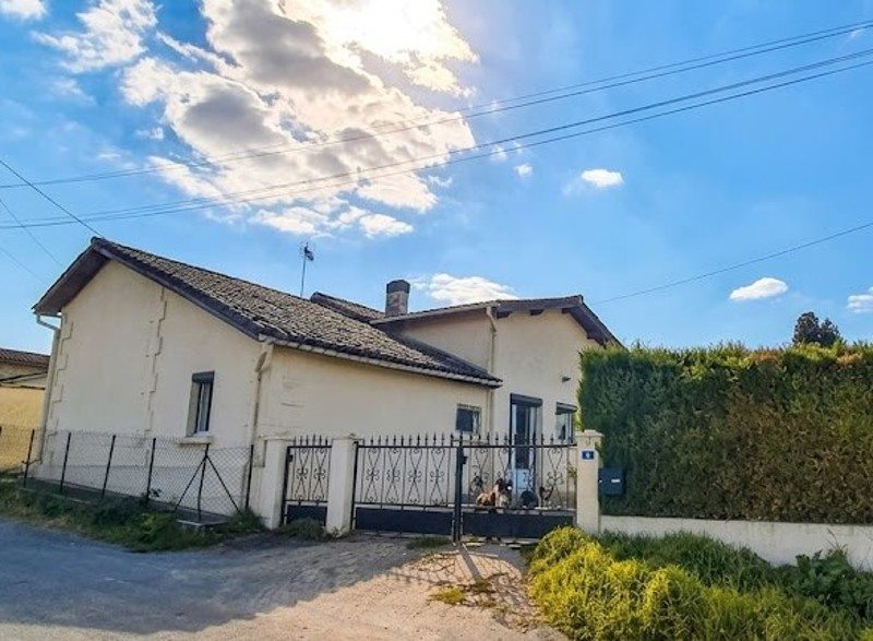 Vente Maison CERCOUX - 5 pièces -116 m² - (17270)