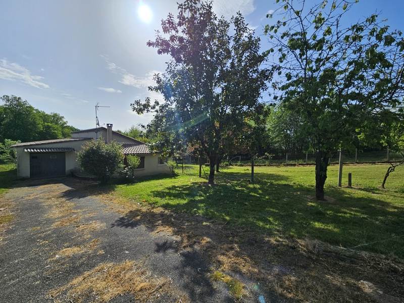 Vente Maison LA CLOTTE - 5 pièces -92 m² - (17360)