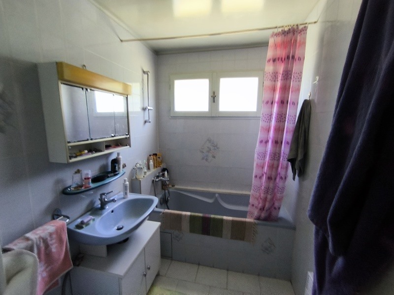 Vente Maison MONTGUYON - 4 pièces -90 m² - (17270)