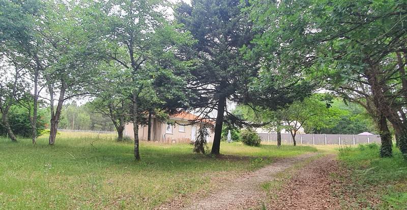 Vente Maison BEDENAC - 6 pièces -84 m² - (17210)