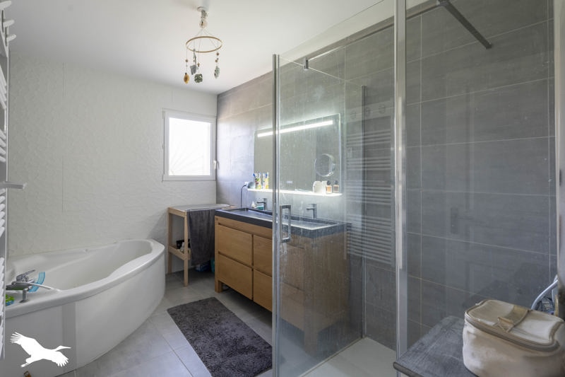Vente Maison CERCOUX - 5 pièces -123 m² - (17270)