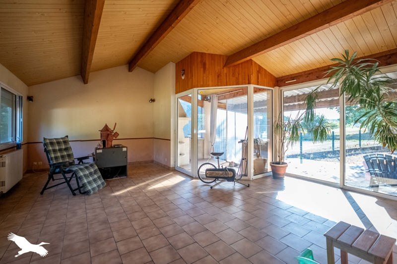 Vente Maison ST MARTIN D ARY - 5 pièces -184 m² - (17270)