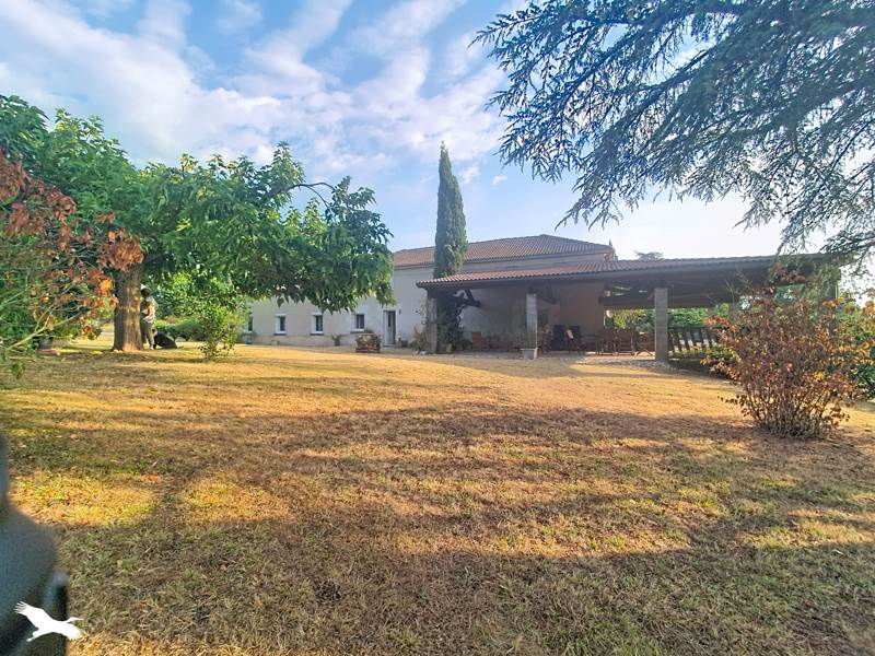 Vente Maison ORIGNOLLES - 8 pièces -190 m² - (17210)