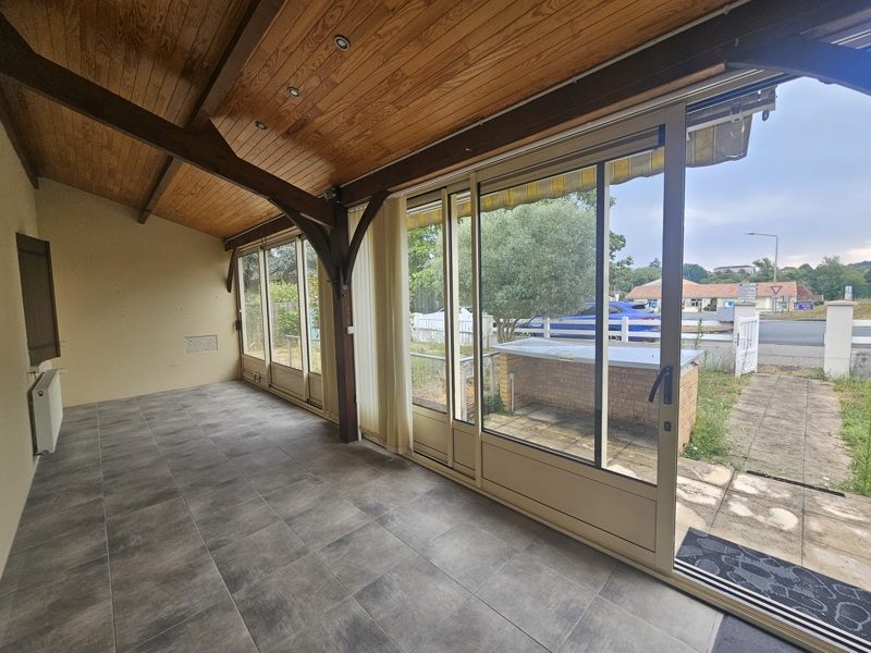 Vente Maison ST MARTIN D ARY - 6 pièces -139 m² - (17270)